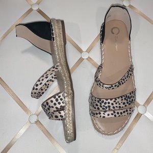 Comfort Foam Leopard Print Sandals